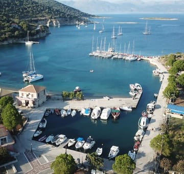 Lefkas - First Timer hidden harbours