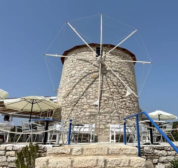 Mylos cocktail bar • Kastos